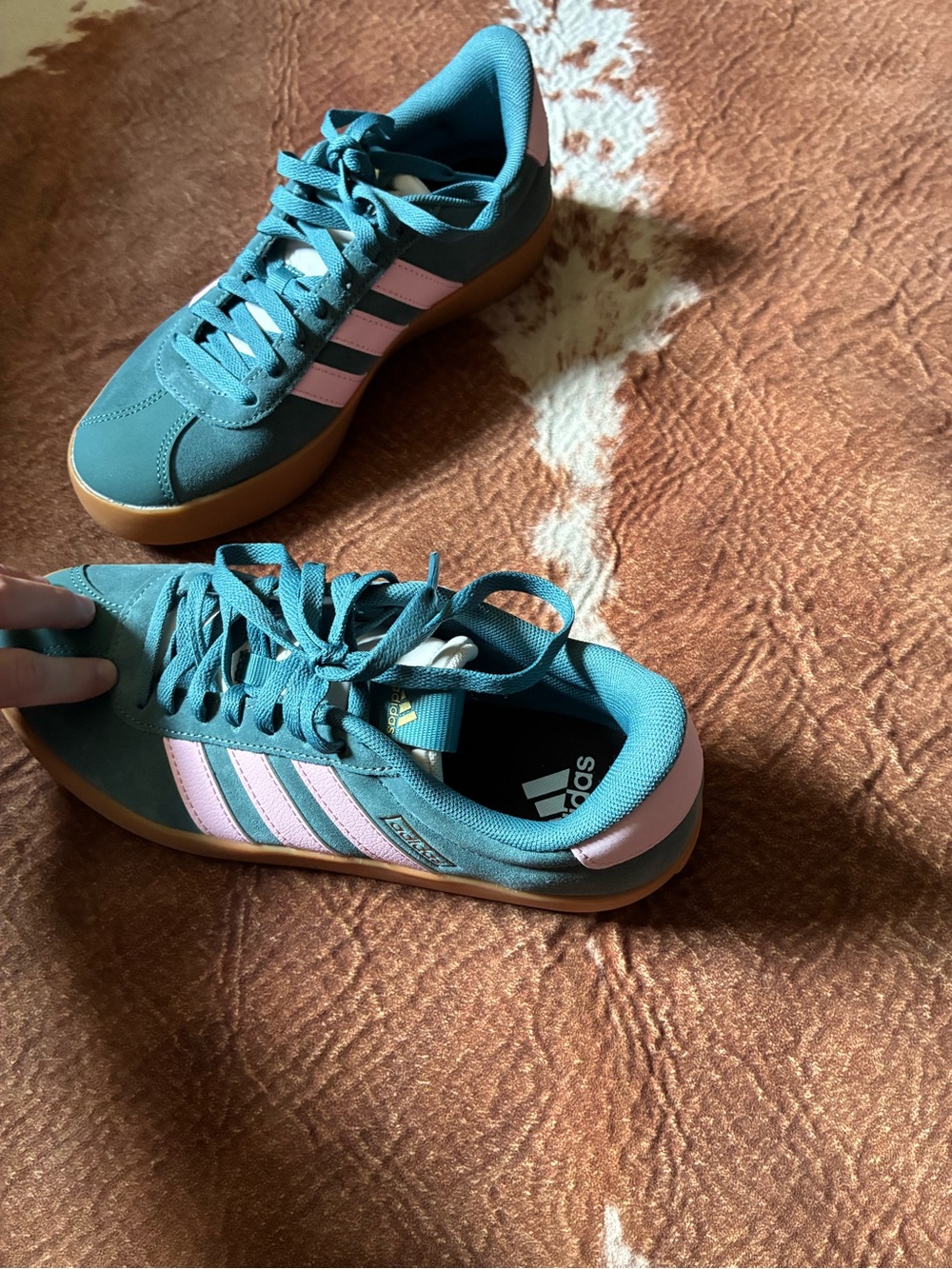 Brand new out of box Adidas Women's VL Court 3.0 shoes - Picture 3 of 7